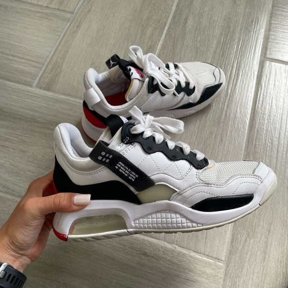 jordan ma2 white womens